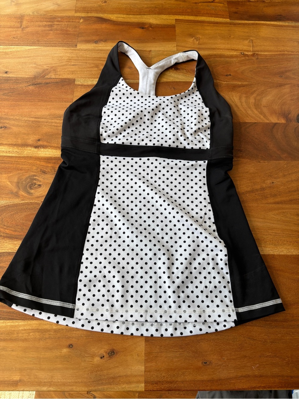 lululemon Run Fast Track Tank Mod Dot - Size 6*